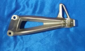 Platine support de repose pieds YAMAHA FZ1