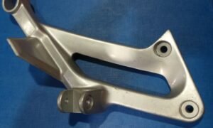 Platine repose pied YAMAHA 1300 FJR
