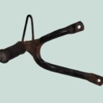 Patte de fixation et repose pied passager droite de YAMAHA 125 TW