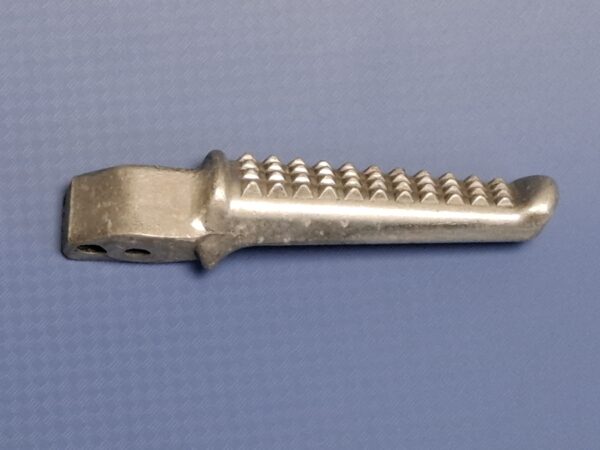 Repose pied Ar.D. pour HONDA