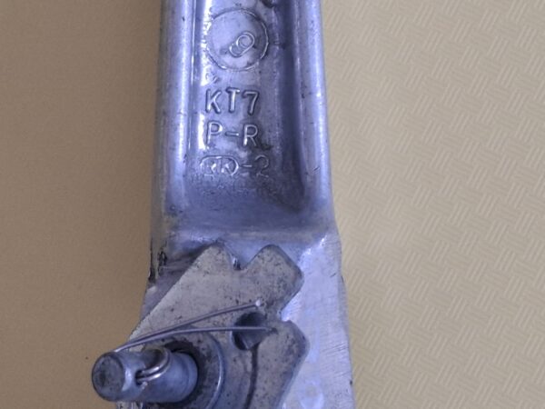 Repose pied Ar.D. complet pour HONDA – Image 3