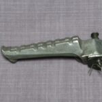 Repose pieds arrière avec axe de YAMAHA 600 FZ6