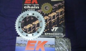 Kit chaine YAMAHA FZR 750 R