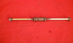 Axe fixation moteur HONDA ST 1100 Pan Européan