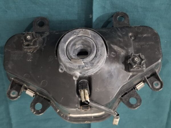 Optique de phare de Triumph 600 TT – Image 3