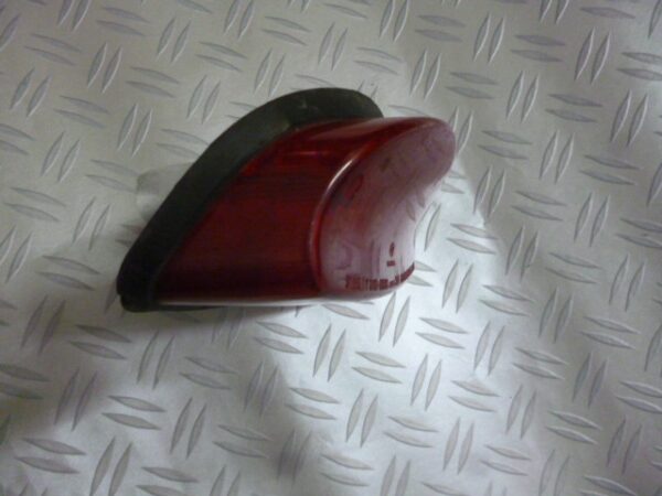 Feu arrière HONDA 600 Hornet 98-02 – Image 2