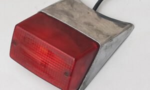 Feu arrière et stop de Honda VF 750 Custom