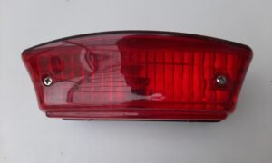 Feu rouge arrière de YAMAHA 125 YBR