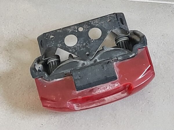Feu rouge de Yamaha 1000 Thunderace – Image 2