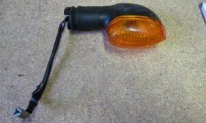 Clignotant pour YAMAHA FZ1 - FZ6 - FZ8 - 900 TDM - R1 - R6
