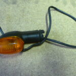 Clignotant YAMAHA R1 , R6 , FZ1 , FZ6 , FZ8 et TDM 900