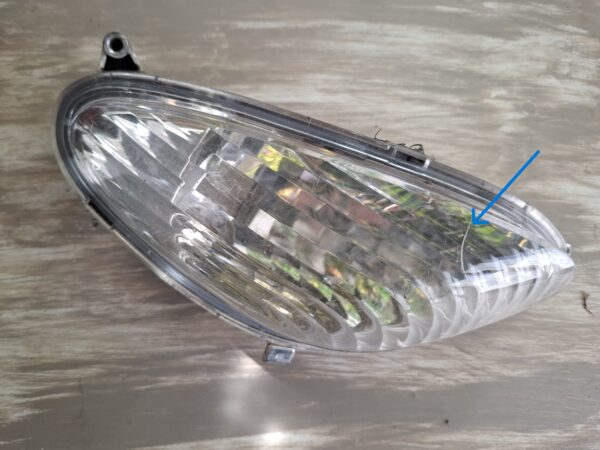 Clignotant avant droite pour MBK et Yamaha Ovetto