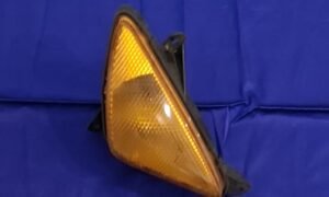 Clignotant avant droite de Yamaha 500 T Max